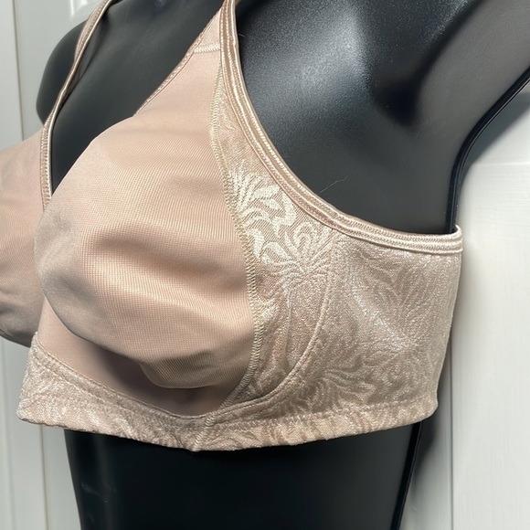 Playtex 18 Hour Bra 36C Seamless Smoothing Wirefree 4049 No Padding Beige - Picture 12 of 13